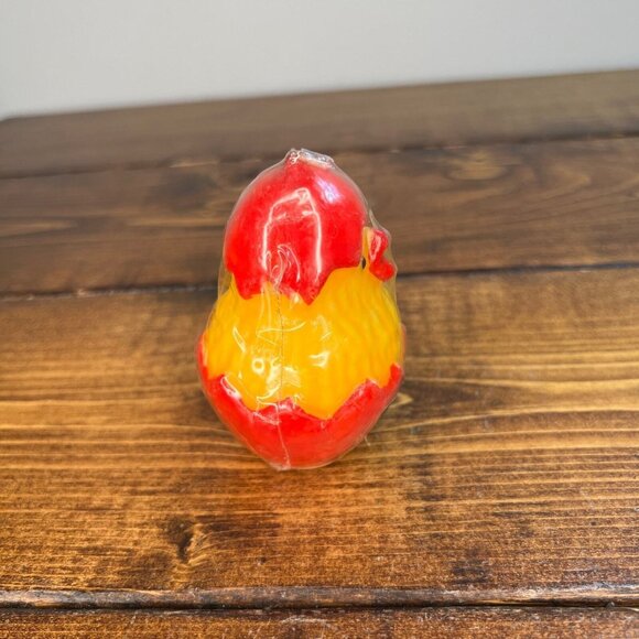 Vintage Kameyama Japan Novelty Candle Chick Egg New Old Stock Still Packaged - Picture 4 of 9